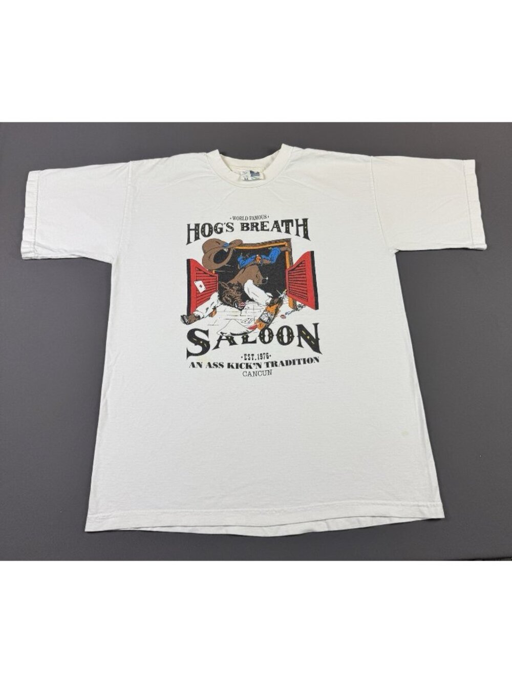 Rare Vintage 90s World Famous Hogs Breath Saloon Cancun Beer Promo Art Large Tee